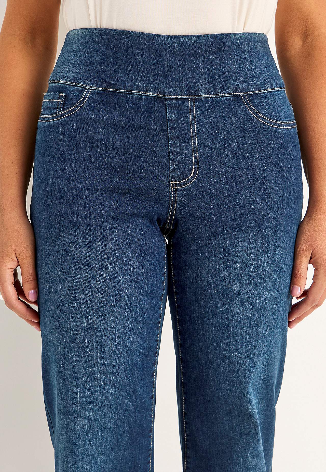 Jeans med høy elastisk midje