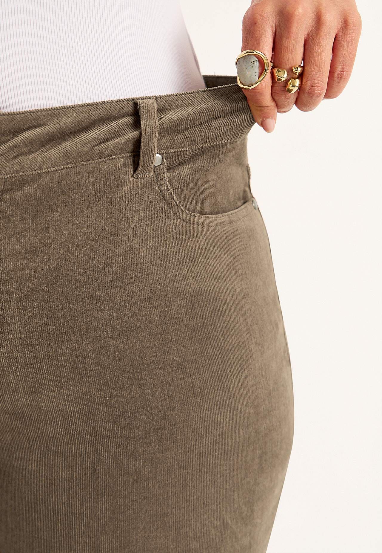 Stretchy kordfløyelsbukse med rette ben