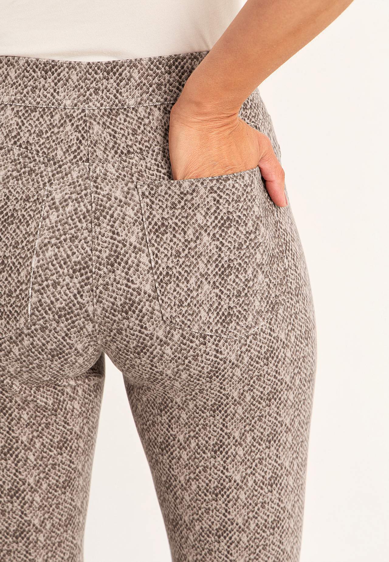 Stretchy leggings