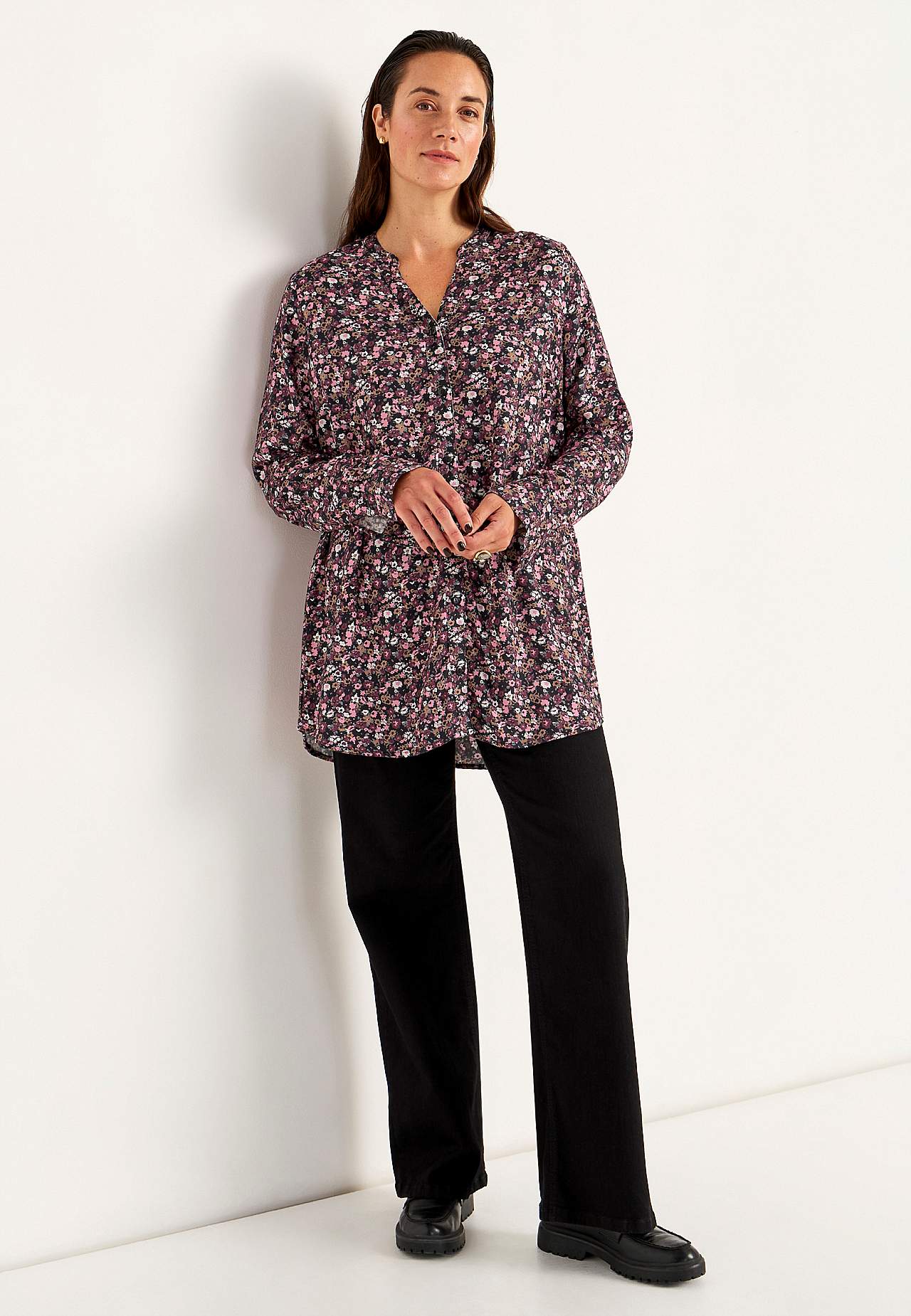 Vevet tunika med knapper