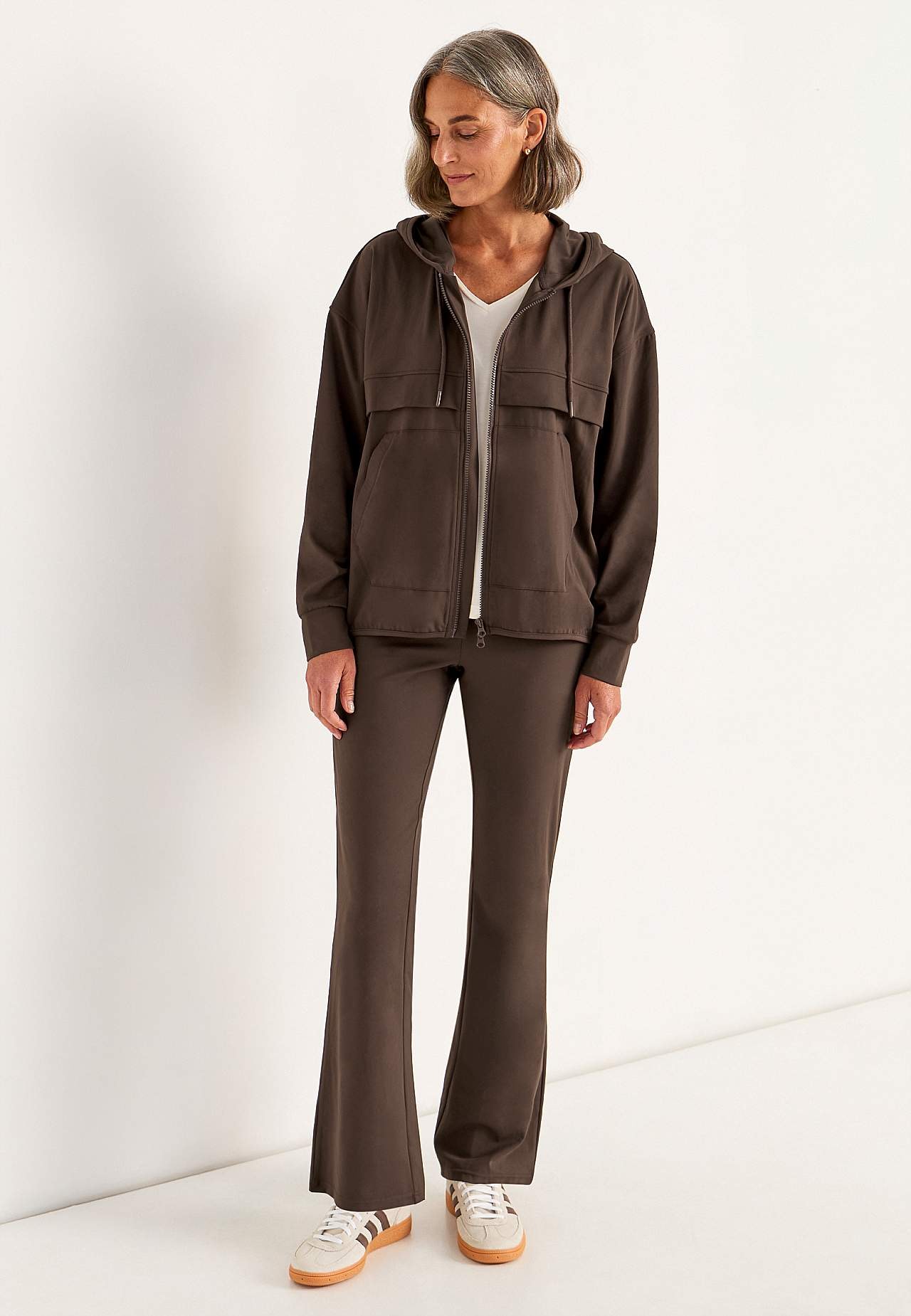 Allsidig jakke med hette Daria