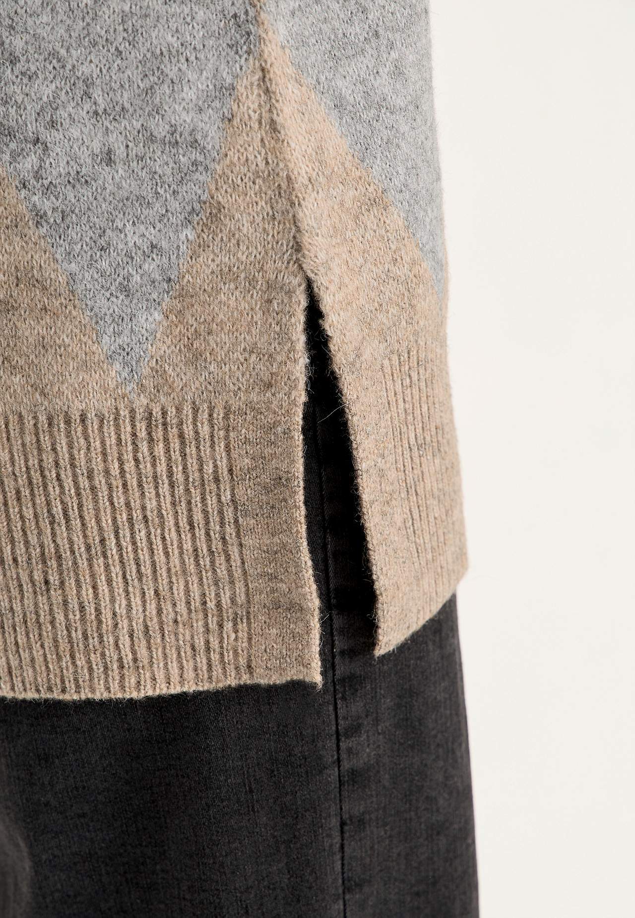 Strikket tunika med splitt