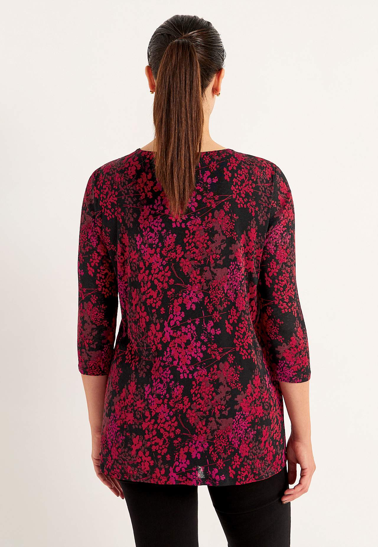 Tunika med et blomstermønster