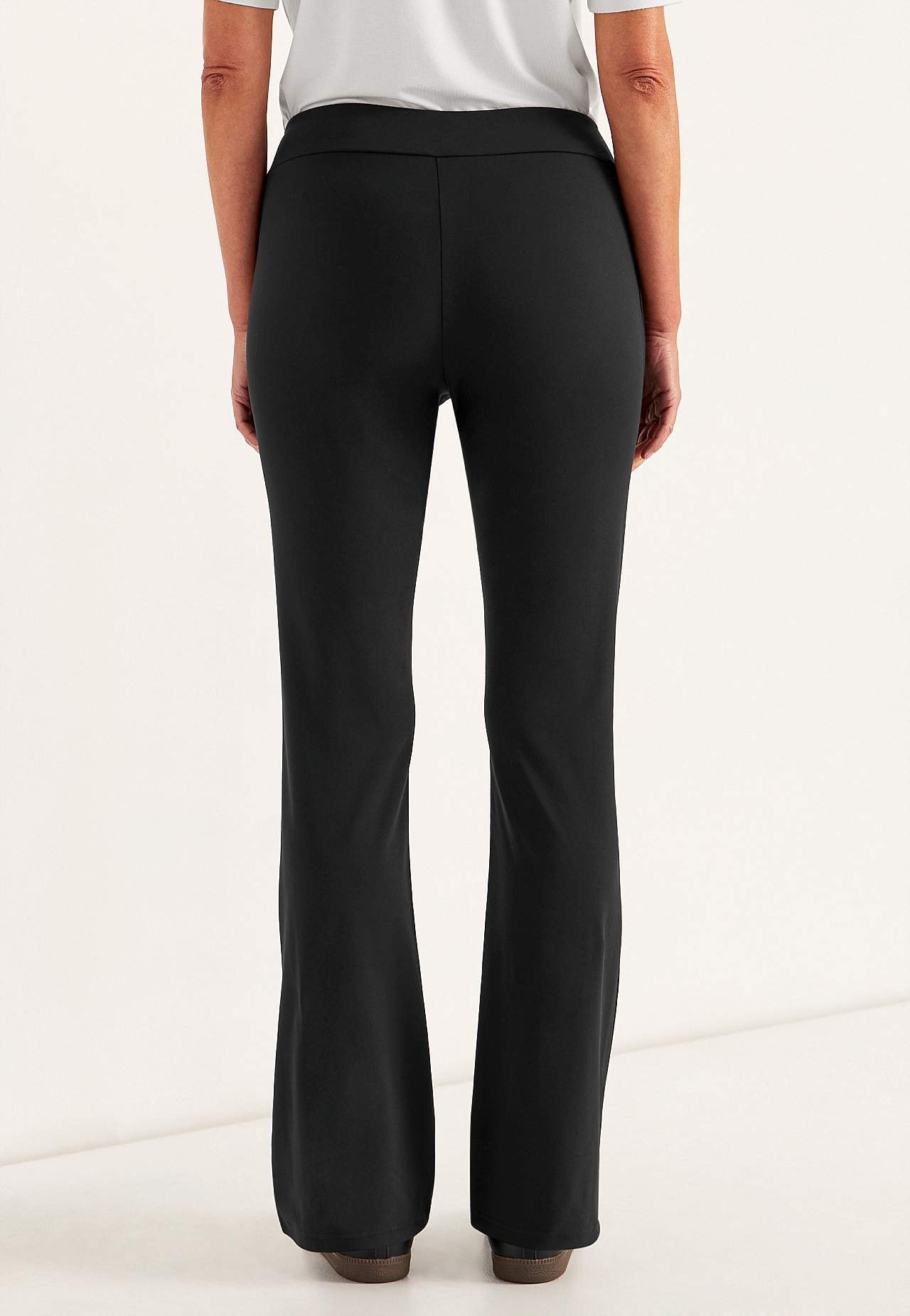 Allsidig, bootcut jerseybukse Daria