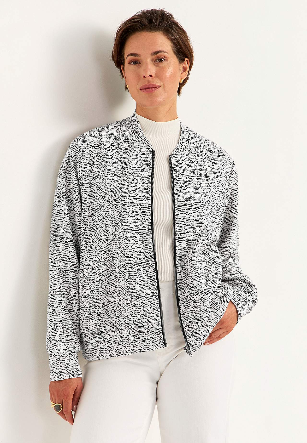 Bomberjakke i tricot