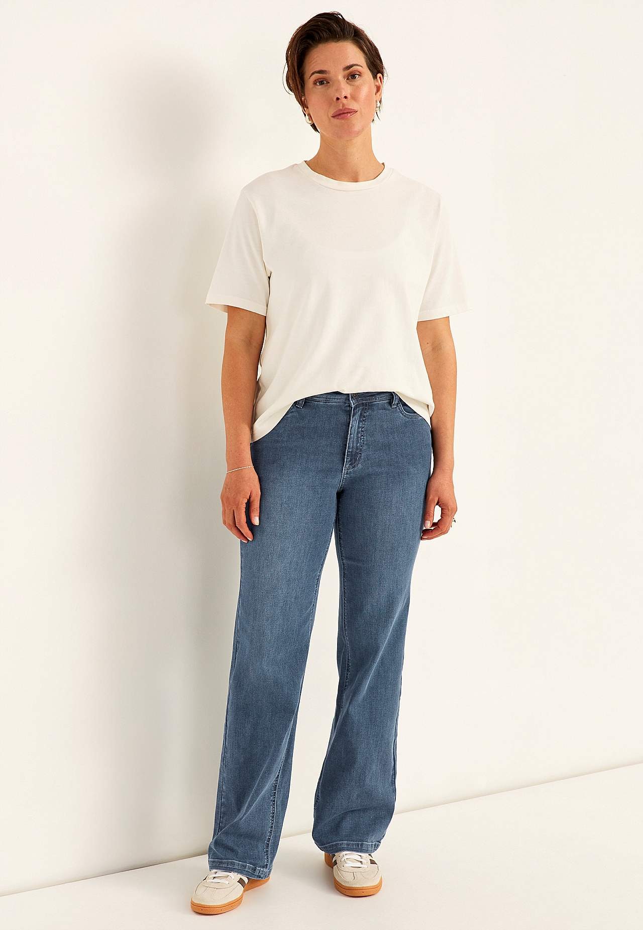 Vide jeans i superstretch denim Sara