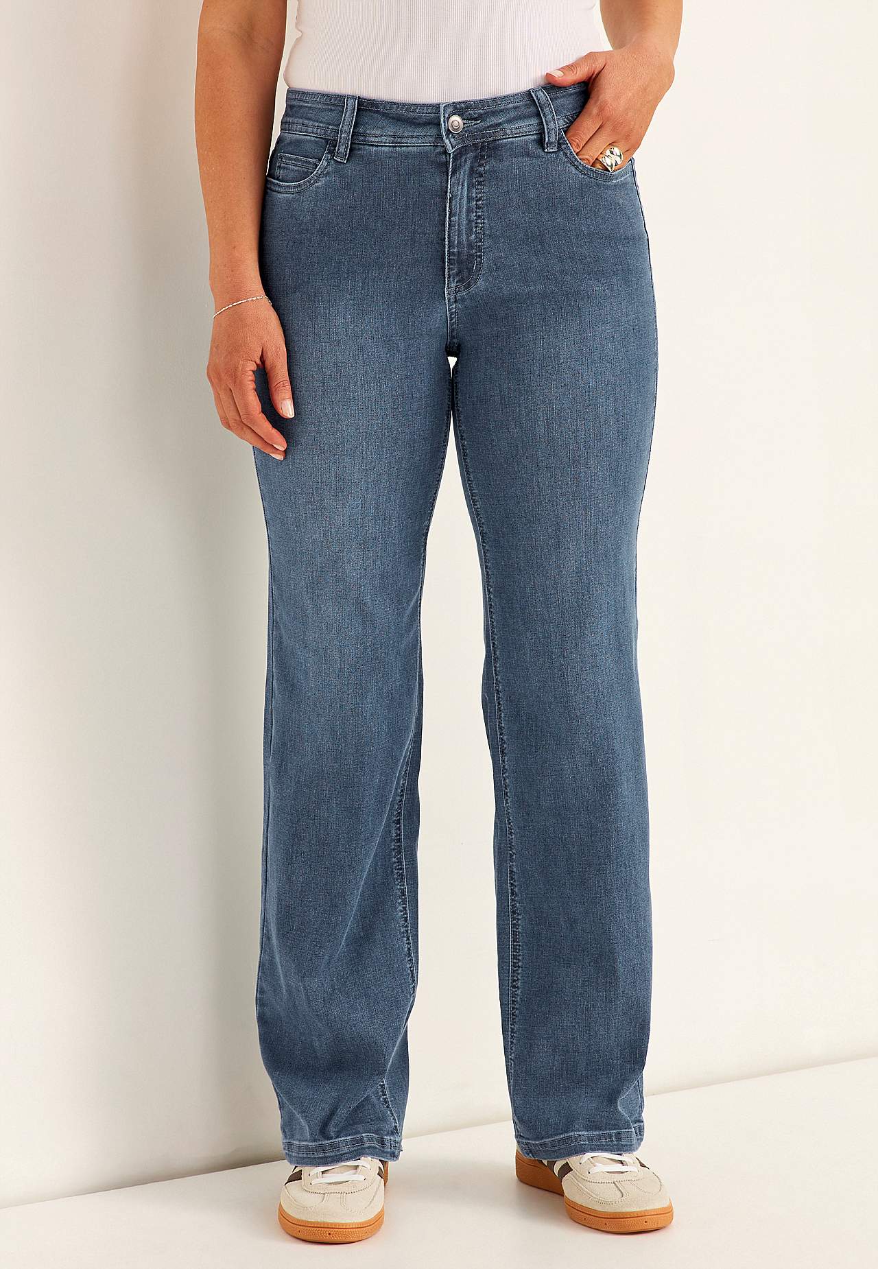 Vide jeans i superstretch denim Sara