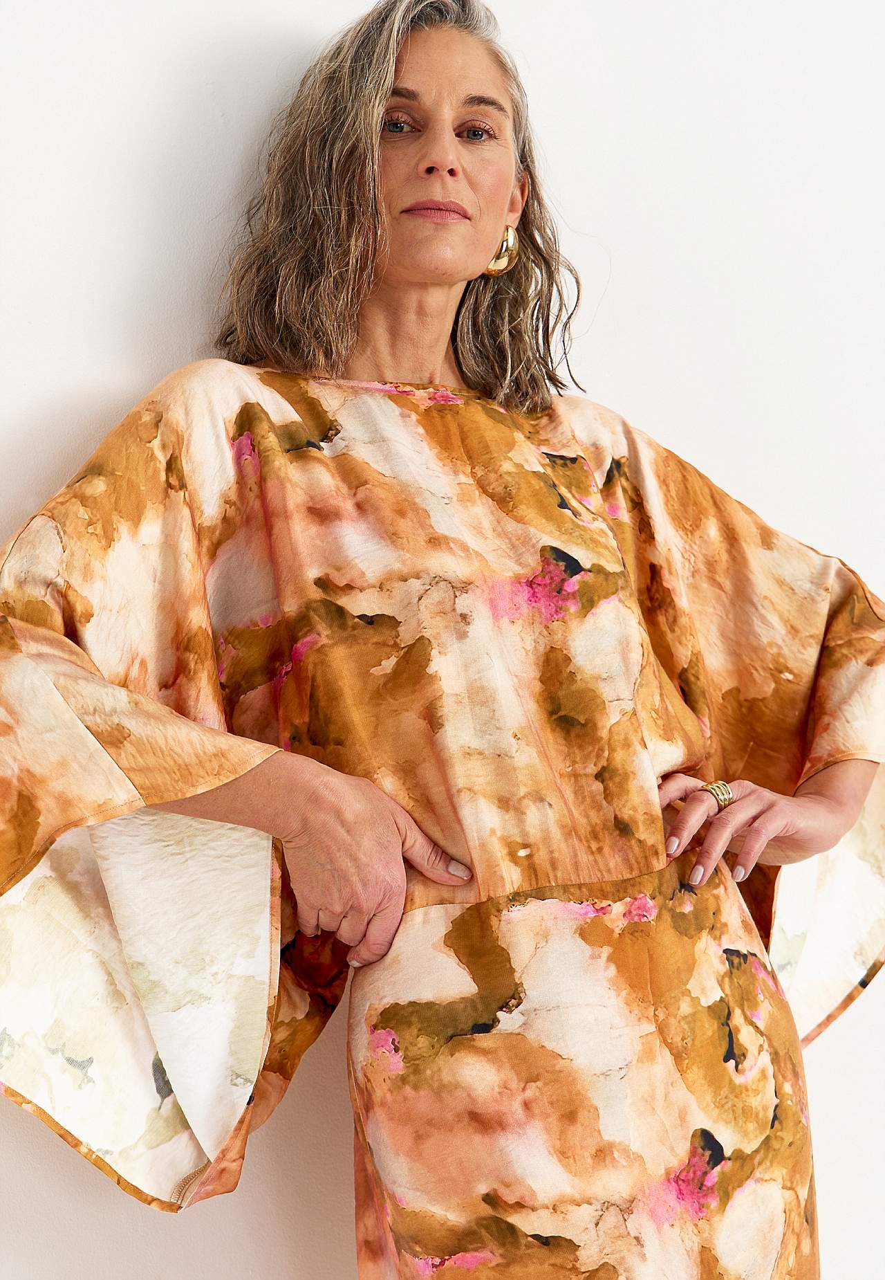 Mønstret kaftankjole