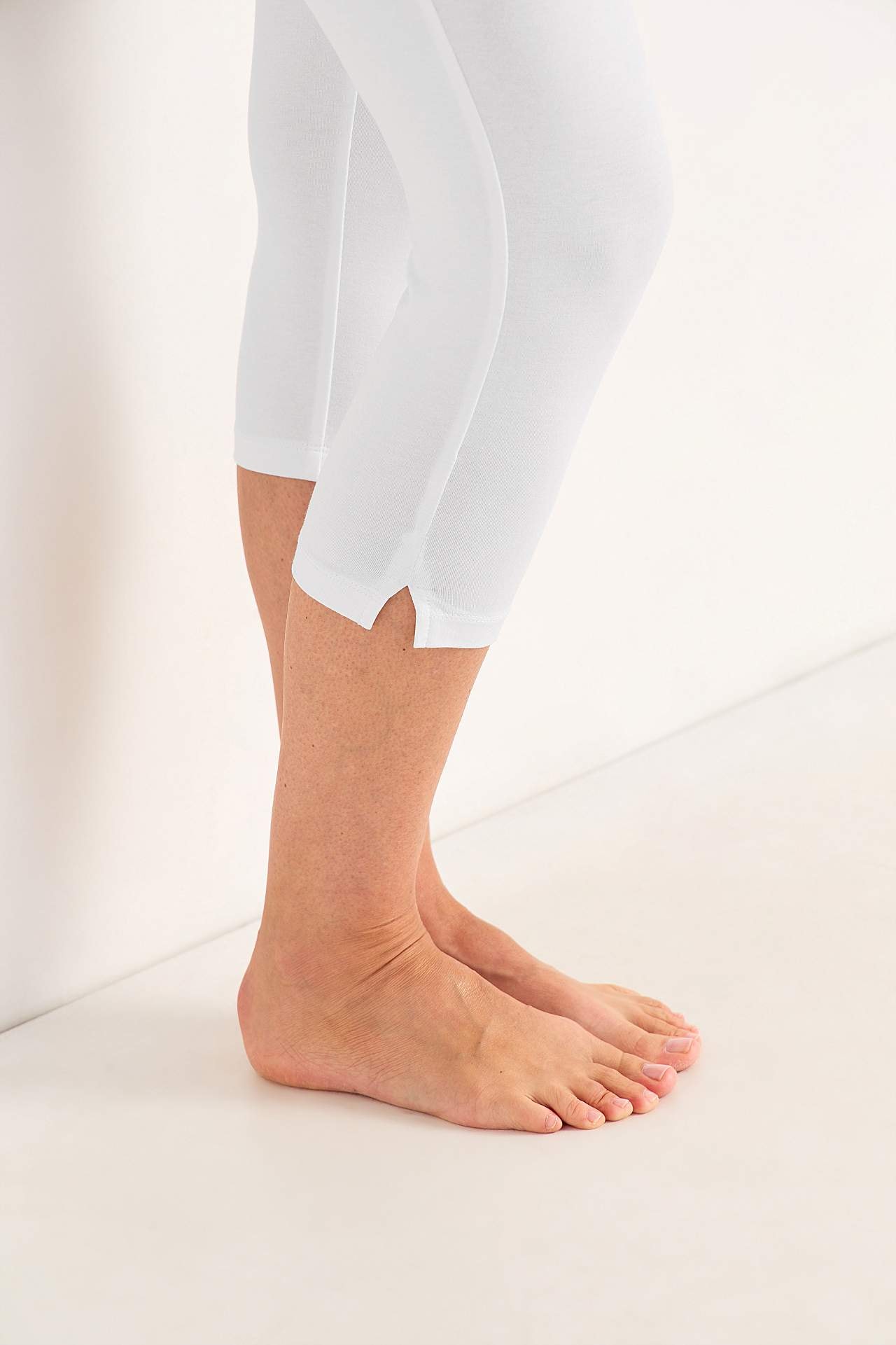 Caprileggings med sidesplitter