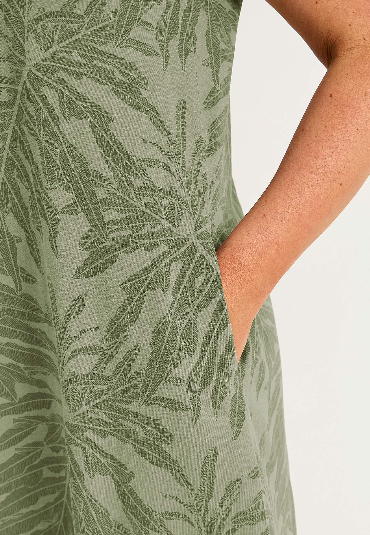 Kjole i organisk bomull med lommer