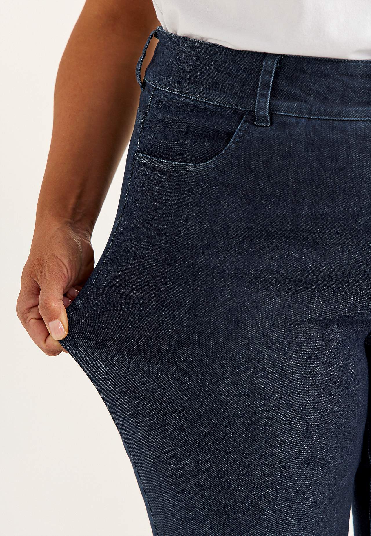 Rette jeans i superstretch denim - to lengder