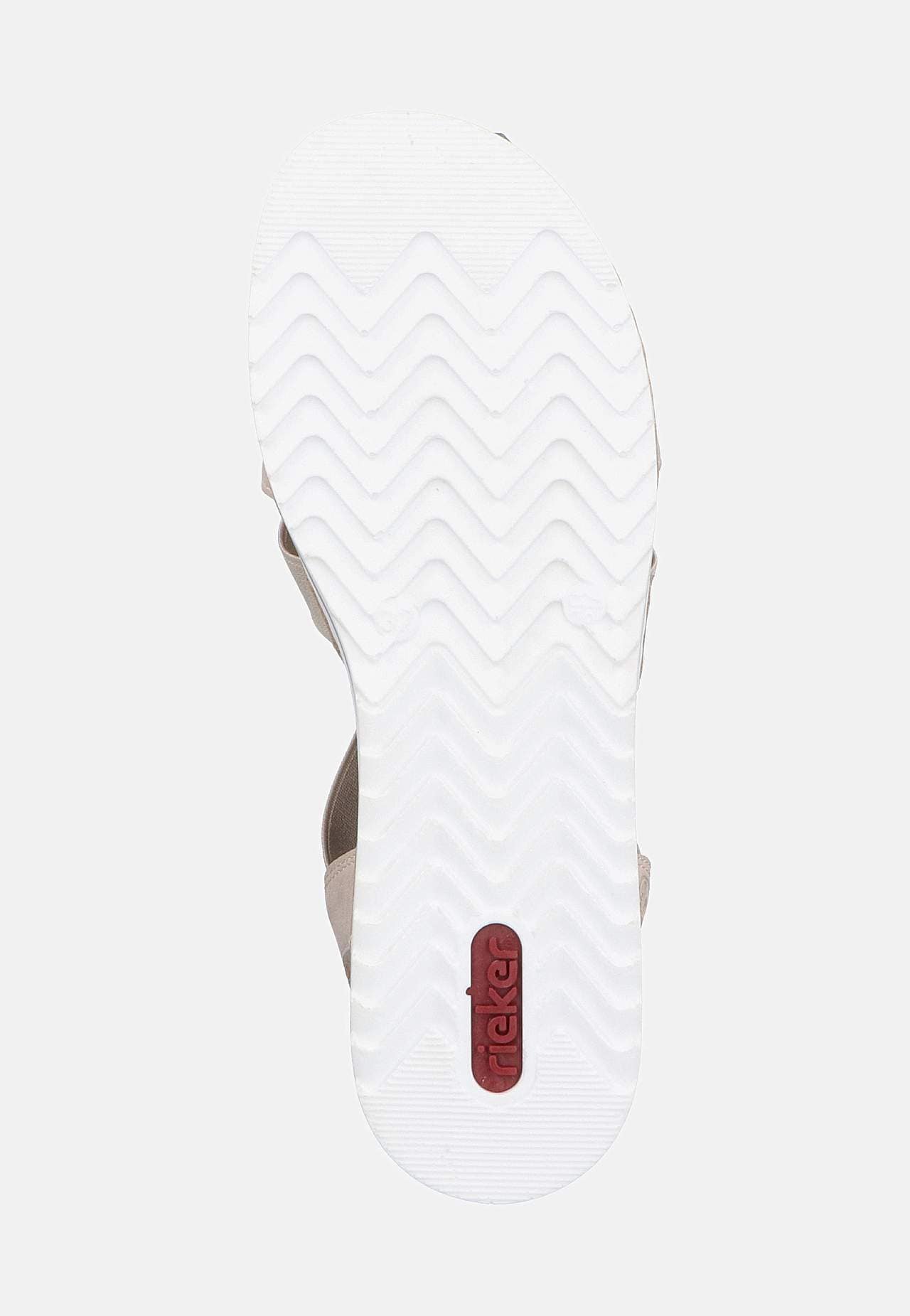 Sandaler med dekorative skjell og steiner