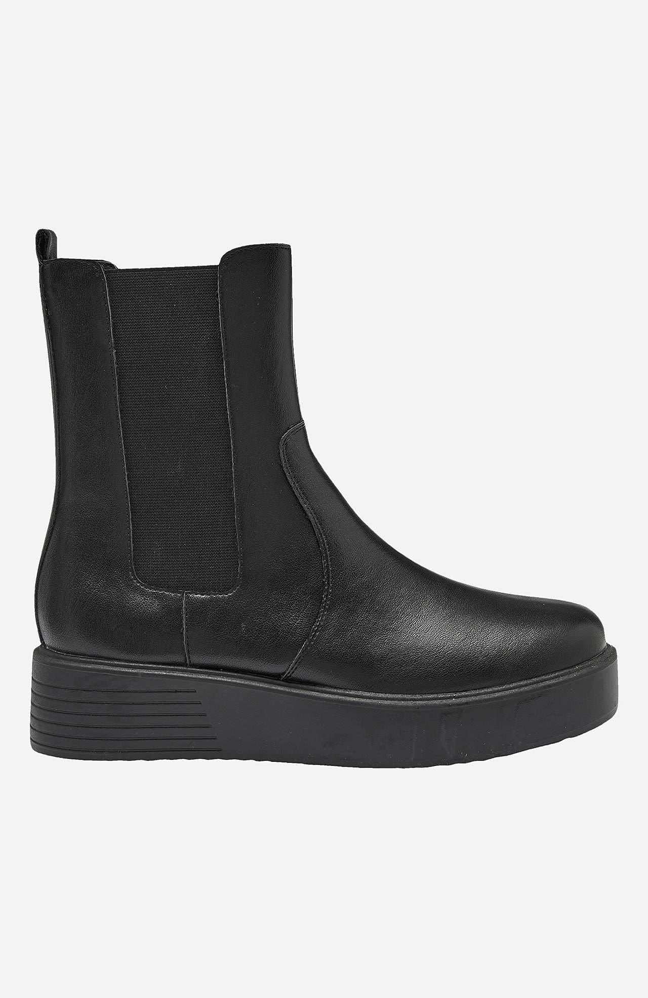 Boot i skinnimitasjon