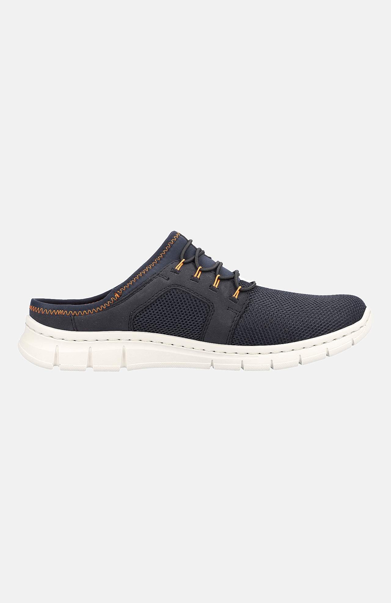 Tøffel med en slip on