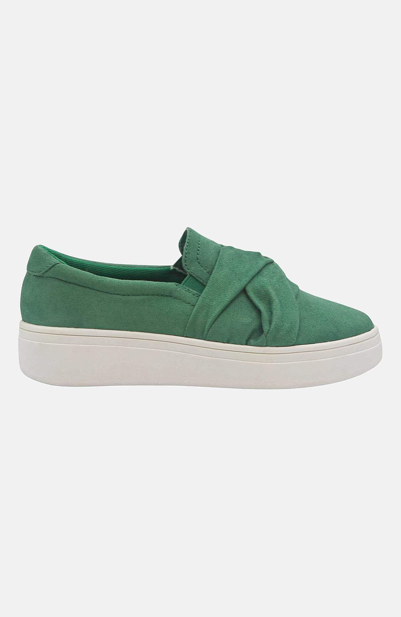 Sko med krysset stropp og en slip on