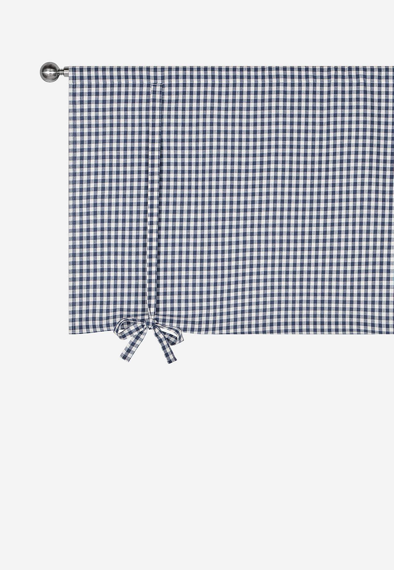 Vevet, rutete liftgardin