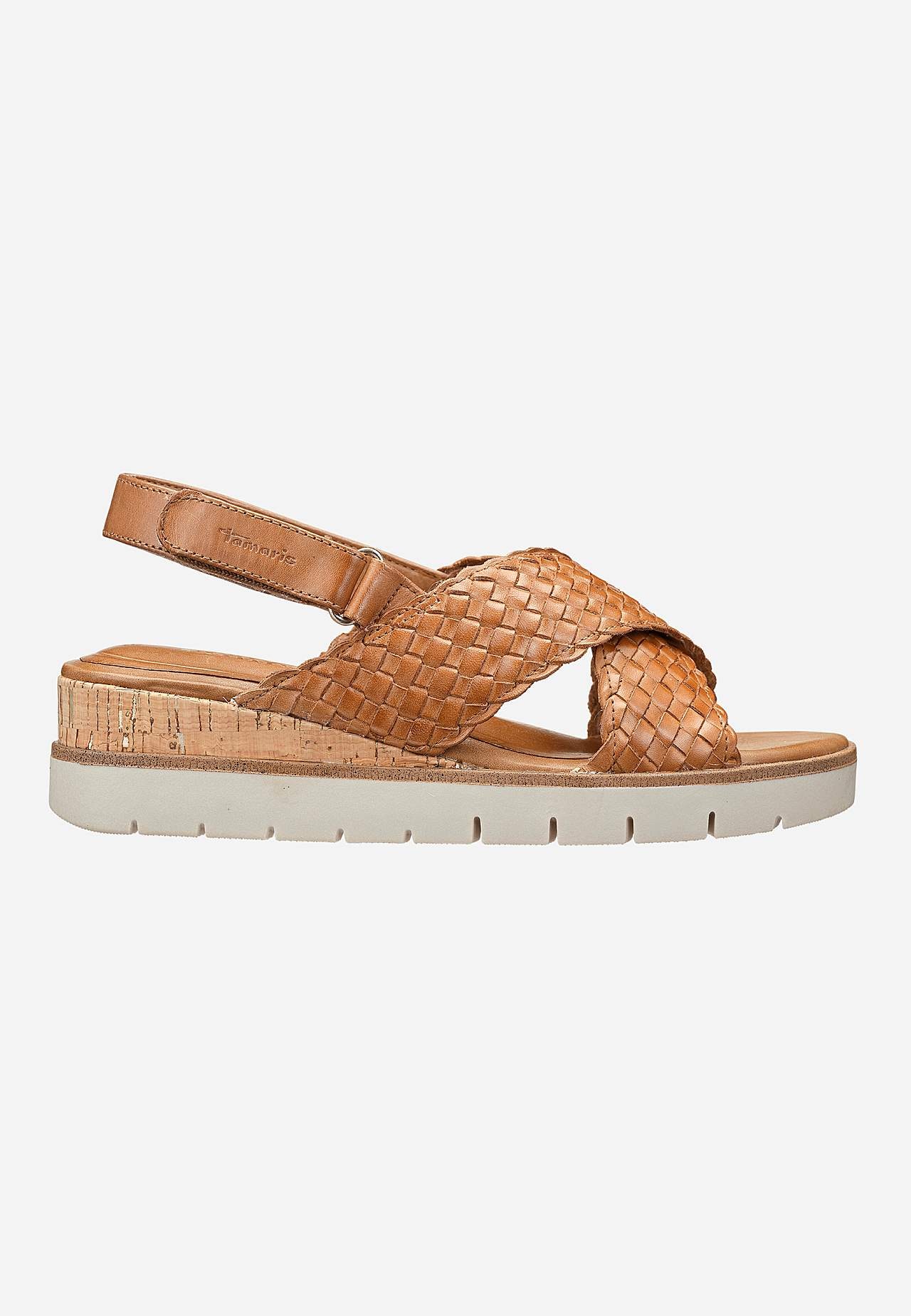 Skinnsandal med kilehæl
