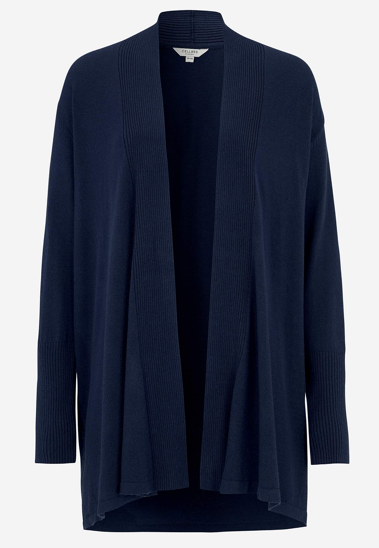 Finstrikket cardigan