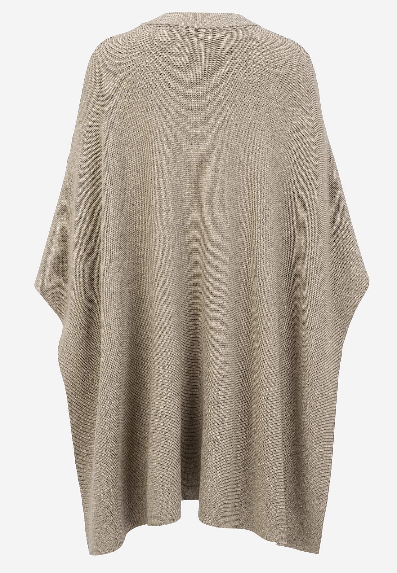 Finstrikket poncho