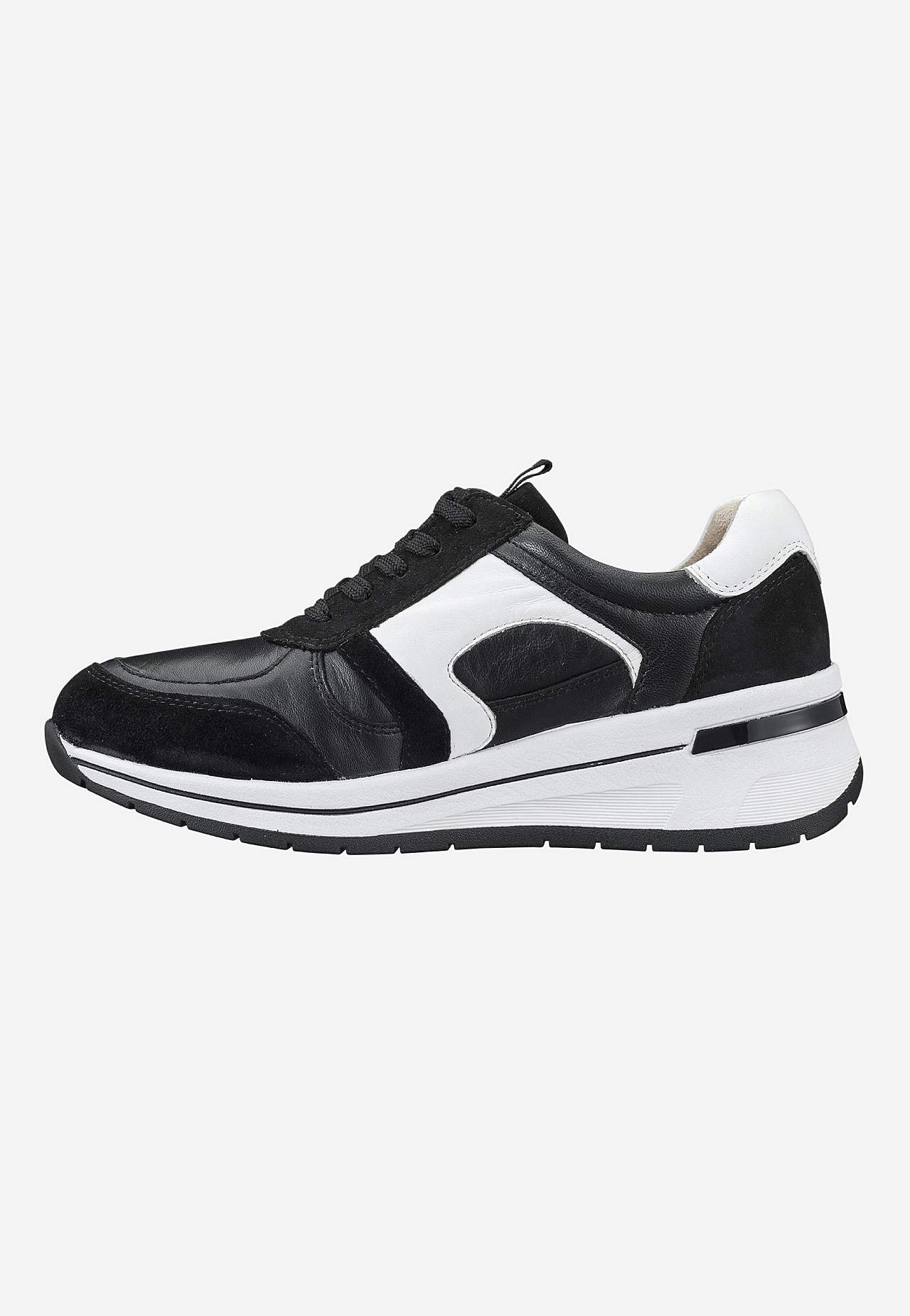 Sneakerser i skinn