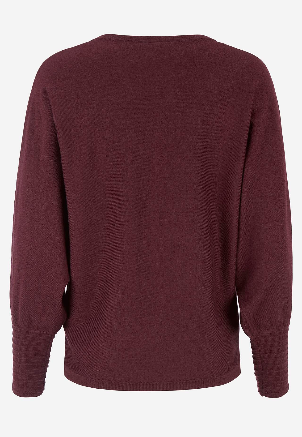 Finstrikket genser med pingvinermer