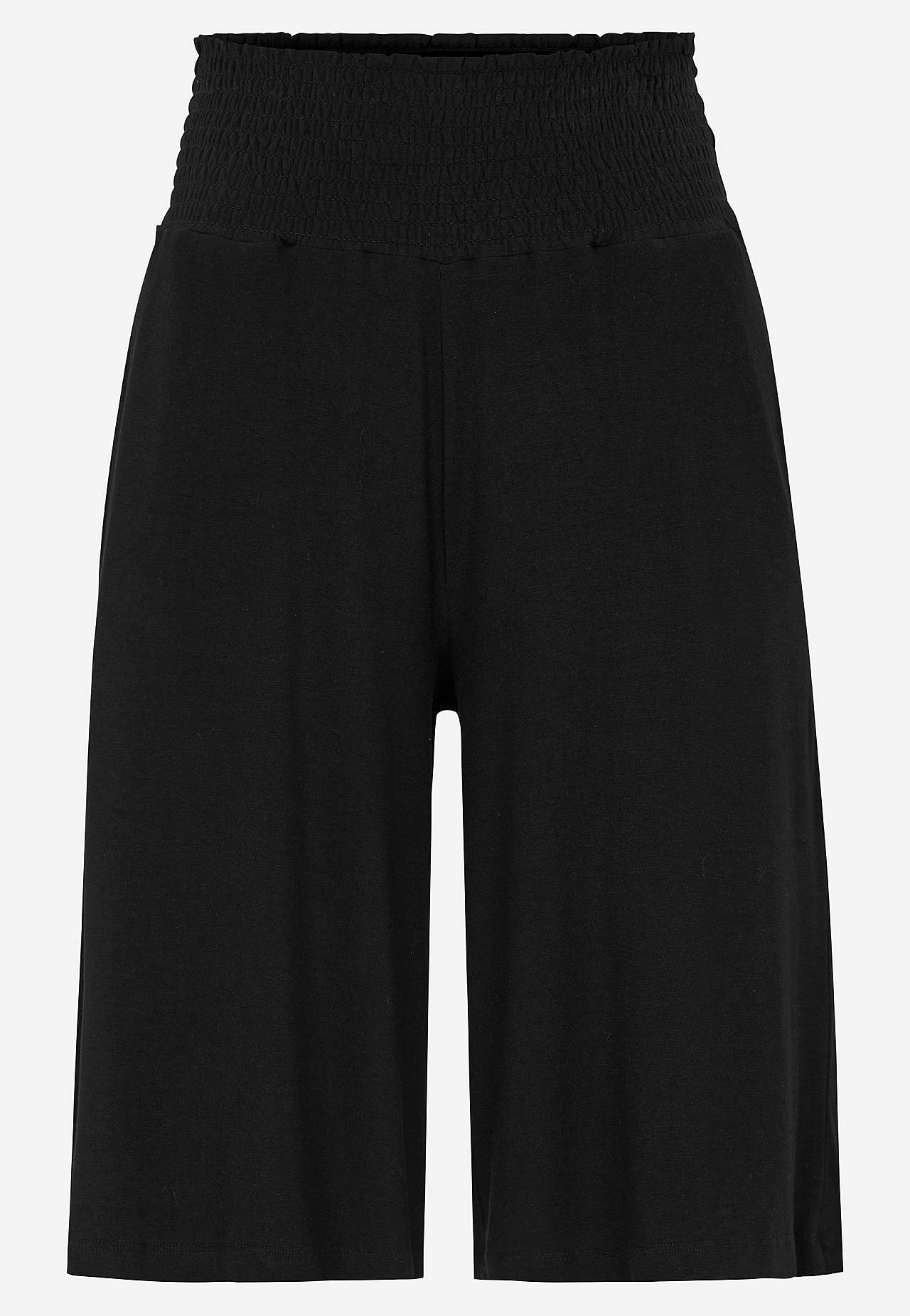 Knelang shorts med lommer