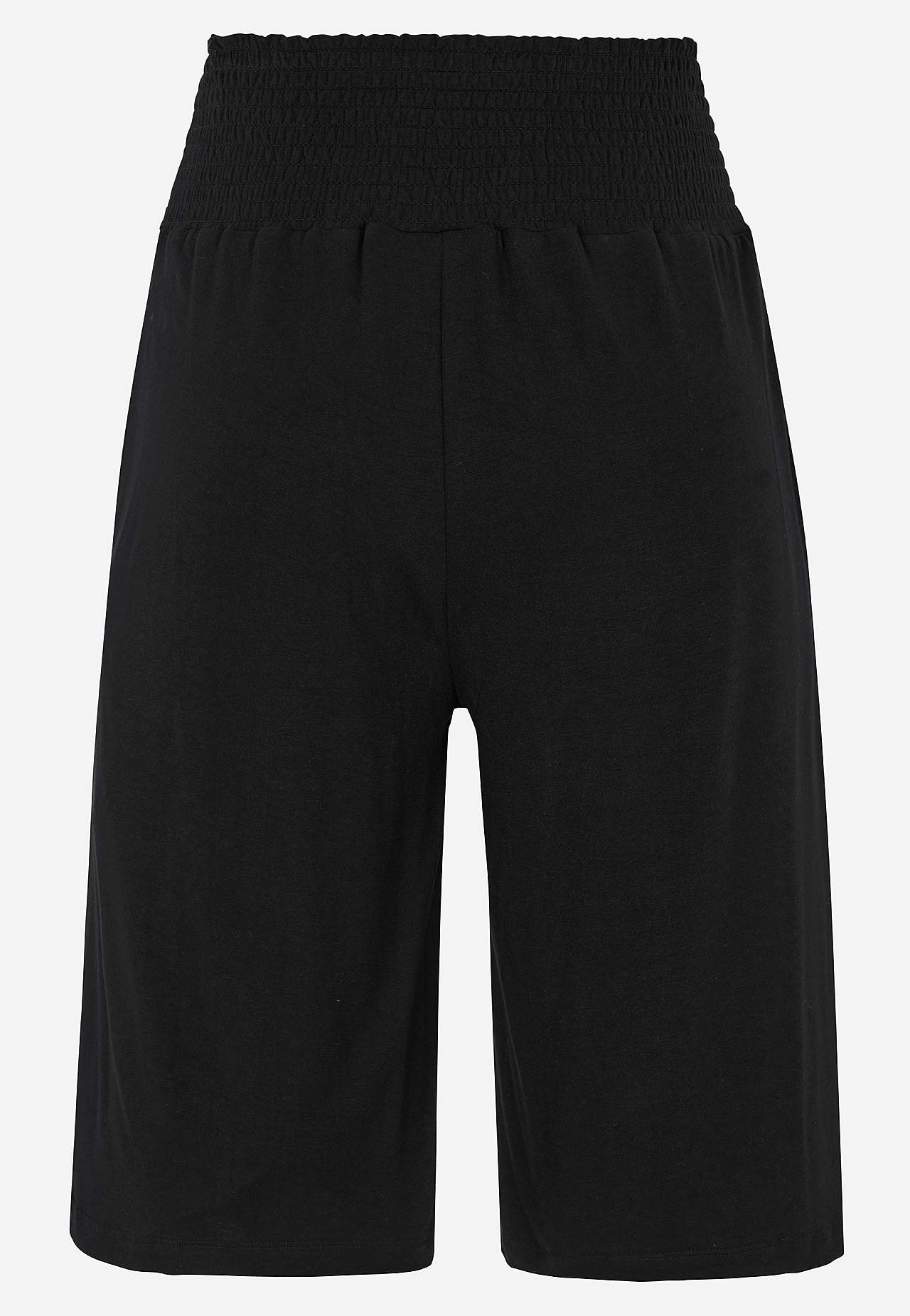 Knelang shorts med lommer