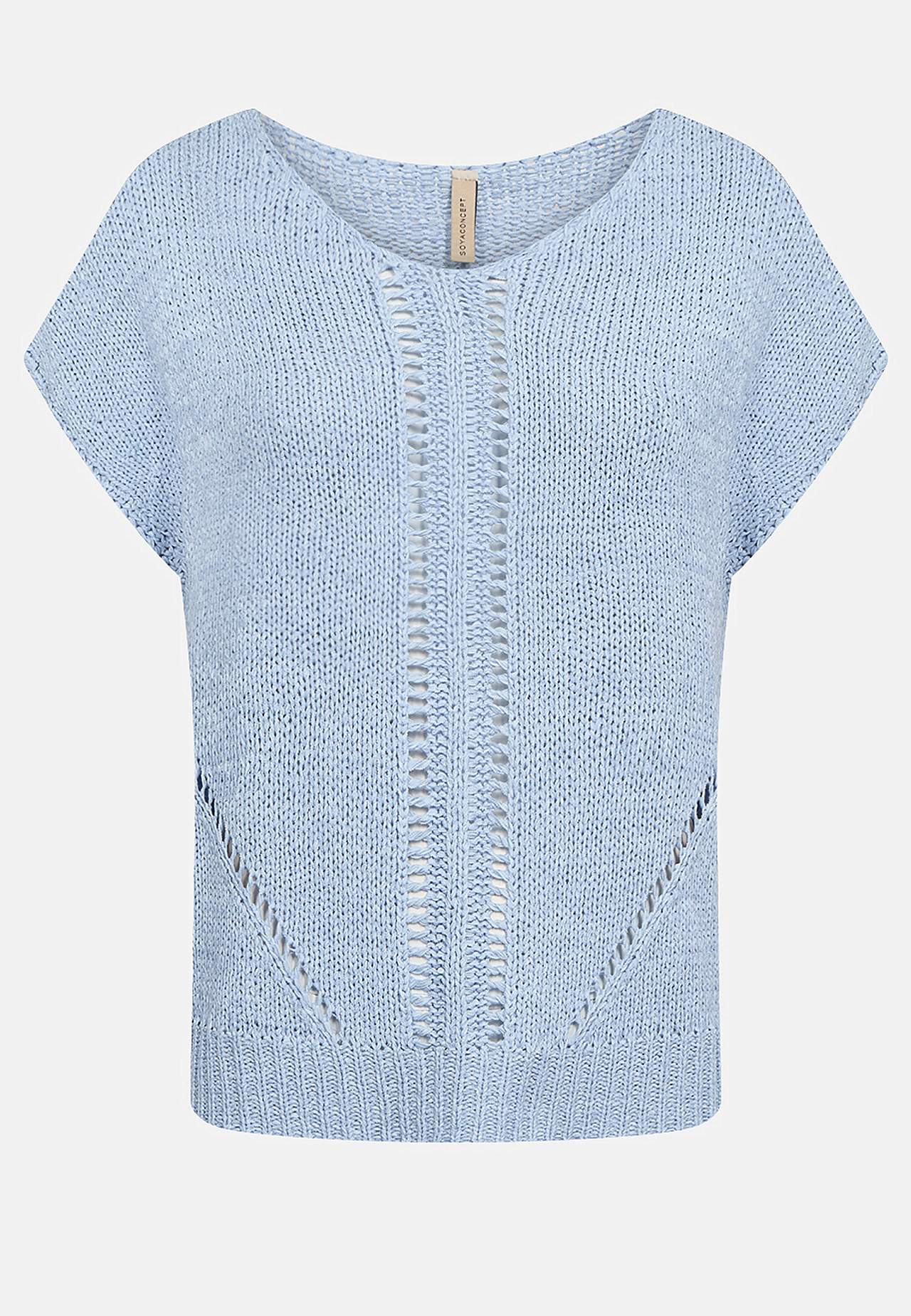 Strikket genser med hullmønster