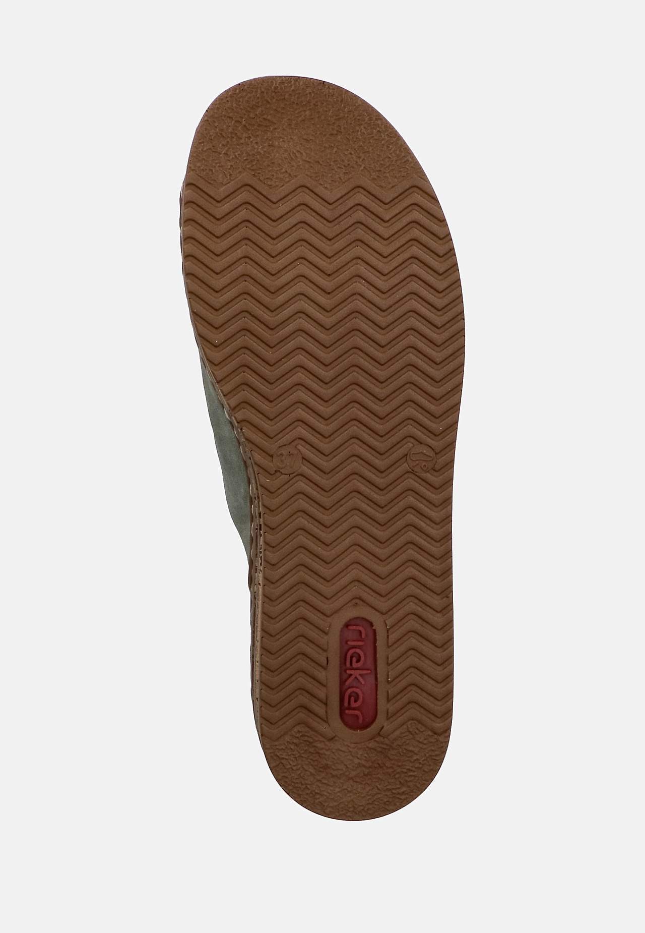 Sandal med en bred stropp og en slip on