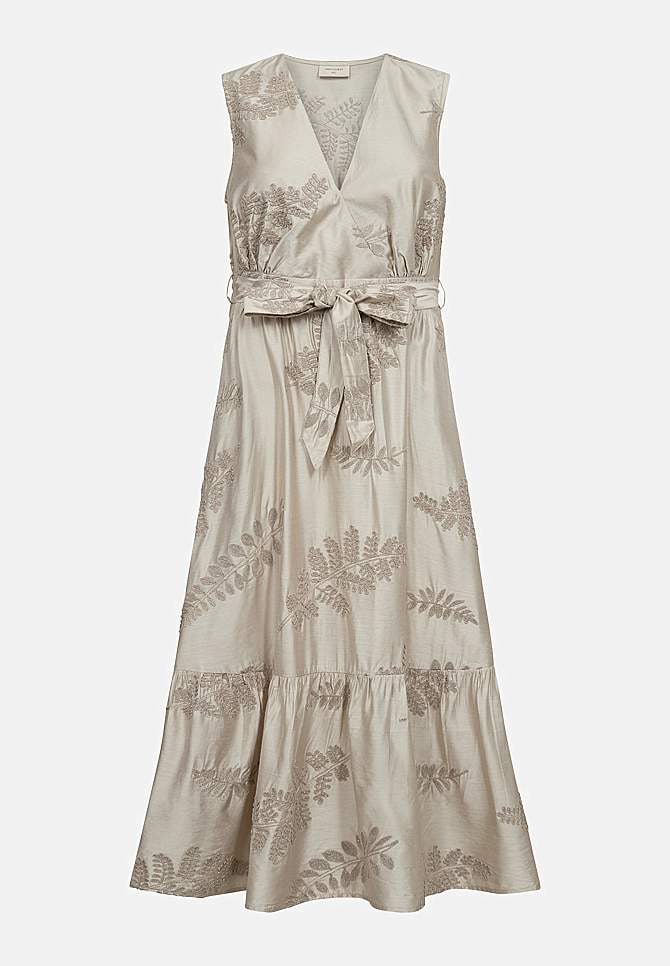 Kjole med broderi